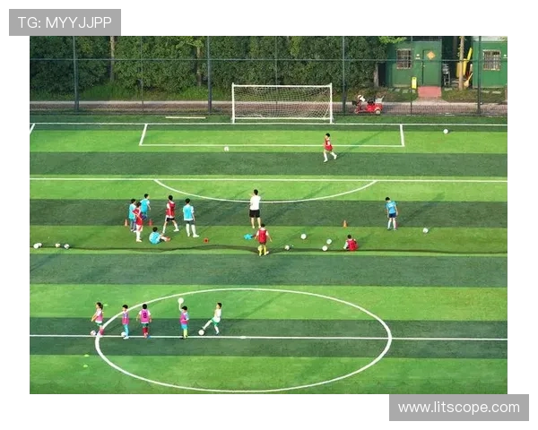 绿茵逐梦激情碰撞见证青春与荣耀的足球盛宴