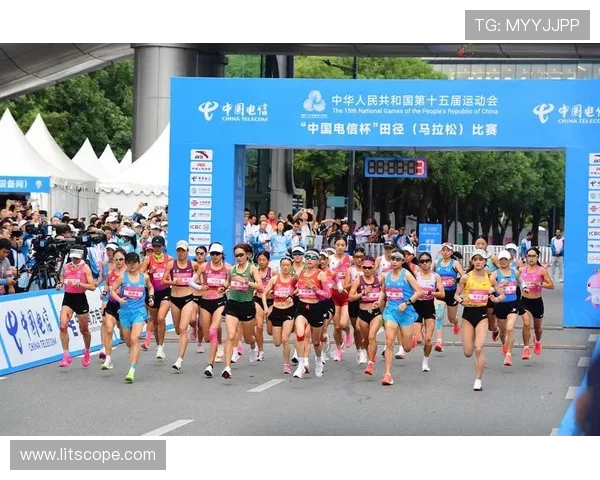 广州攀岩队在城市马拉松中的力量展现与精彩表现分析