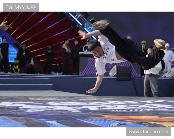 赛后分析：广州街舞队与深圳街舞队的战术对决与精彩瞬间回顾