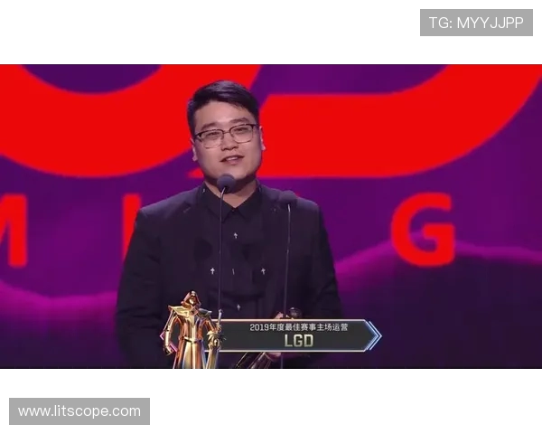 赛后复盘分析FPX与LNG在比赛中的战术意识与团队配合探讨