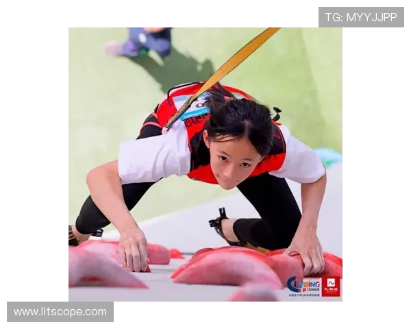 重庆滑板队逆袭之旅揭秘攀岩联赛背后的奋斗与荣耀