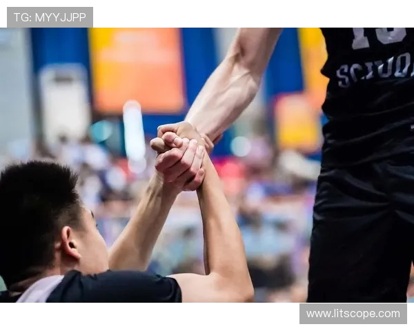 以篮球为核心探索团队协作与个人成长的激情与智慧之旅